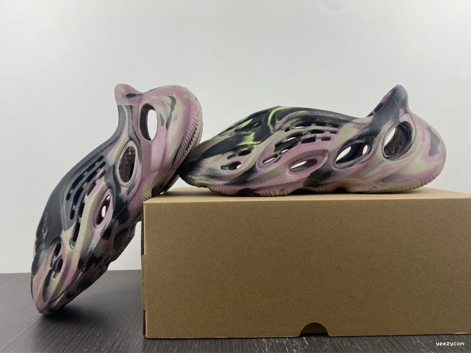 RNR Foam Carbon Adidas MX IG9562 Yeezy 1025